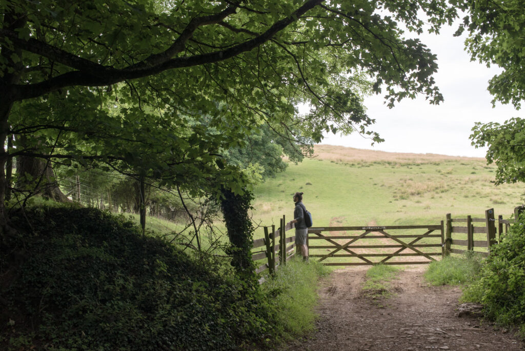 Field entry gate at the bottom of Dover's Hill